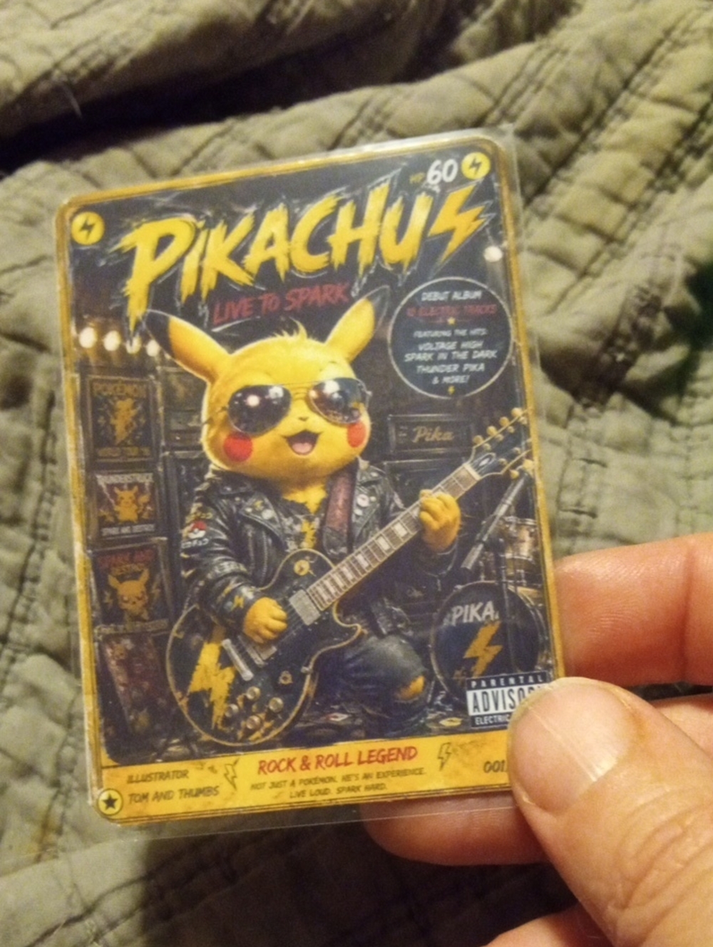 Pikachu Rock & Roll Legend Small Pets Card - Yellow